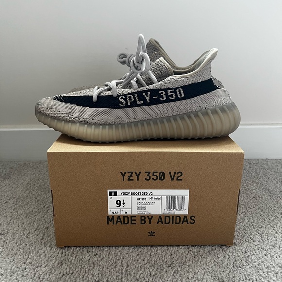 adidas gazelle silver green womens Adidas Yeezy Boost 350 v2 Israfil (9.5)  The Collectors Vintage